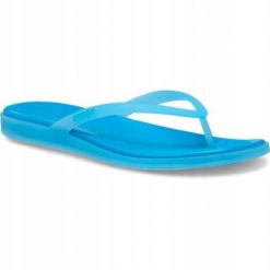 Japonki Dla Dorosłych Crocs Miami Frosted Flip. Niebieskie klapki damskie Crocs, bez wzorów, z materiału, bez obcasa. Za 159.99 zł.