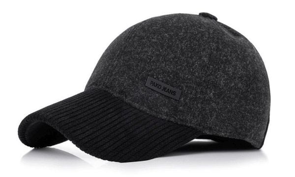 Przejściowa Czapka z Daszkiem, Sztruksowy Daszek - Pako Jeans - Grafitowa. Szare czapki męskie Pako Jeans, na zimę, bez wzorów, z jeansu. Za 89.00 zł.