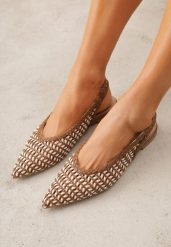 Brązowe Plecione Baleriny z Noskiem w Szpic i Odkrytą Piętą Safire. Brązowe baleriny damskie Born2be, bez wzorów, bez obcasa, na płaskiej podeszwie. Za 99.99 zł.