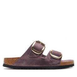 Klapki Birkenstock. Fioletowe klapki damskie Birkenstock, bez wzorów, bez obcasa. Za 679.99 zł.
