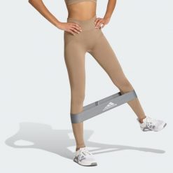 Legginsy Workout Essentials Knit Scrunch 7/8. Brązowe legginsy damskie Adidas, bez wzorów, z podwyższonym stanem, na fitness i siłownię. Za 239.00 zł.