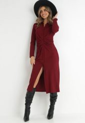 Bordowa Sukienka Koszulowa z Marszczeniem Nure. Czerwone sukienki damskie Born2be, s, bez wzorów, z tkaniny, eleganckie, bez kołnierzyka, bez ramiączek, midi, koszulowe. Za 39.99 zł.