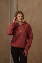Bluza z kapturem JD ATTACK Elowyn. Fioletowe bluzy sportowe damskie JD ATTACK, l, bez wzorów, z materiału, bez ramiączek, długie, z kapturem. Za 239.00 zł.