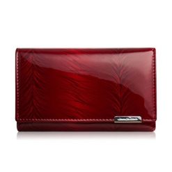 Czerwony skórzany portfel damski lakierowany SP-17-RD. Czerwone portfele damskie Paolo Peruzzi, bez wzorów, z lakierowanej skóry. Za 99.00 zł.