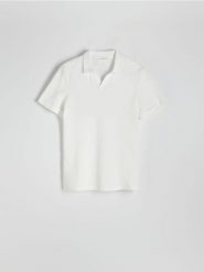 Koszulka polo regular fit - biały. Białe koszulki polo męskie Reserved, l, bez wzorów, z bawełny, bez ramiączek. W wyprzedaży za 39.99 zł.