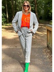 Miss goodlife Spodnie w kolorze jasnoszarym rozmiar: XL. Szare spodnie materiałowe damskie miss goodlife, bez wzorów, z materiału, z podwyższonym stanem. Za 61.46 zł.