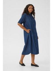KAFFE curve Sukienka dżinsowa w kolorze granatowym rozmiar: 52. Niebieskie sukienki damskie KAFFE curve, bez wzorów, z bawełny, bez kołnierzyka, bez ramiączek, midi. Za 126.99 zł.