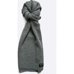 Jack & Jones - Szalik. Szare szaliki męskie Jack & Jones, bez wzorów, z dzianiny. W wyprzedaży za 49.90 zł.