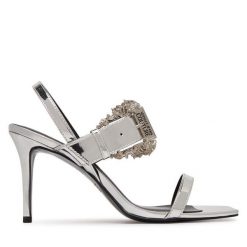 Sandały Versace Jeans Couture. Szare sandały damskie Versace Jeans Couture, bez wzorów, z jeansu, bez obcasa, na szpilce. Za 969.99 zł.