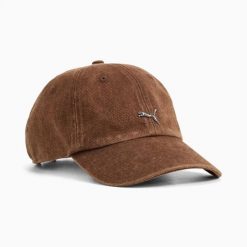 Czapka z daszkiem unisex Puma WARDROBE ESS METAL brązowa 02596808. Brązowe czapki męskie Puma, bez wzorów, z bawełny, eleganckie. Za 94.00 zł.