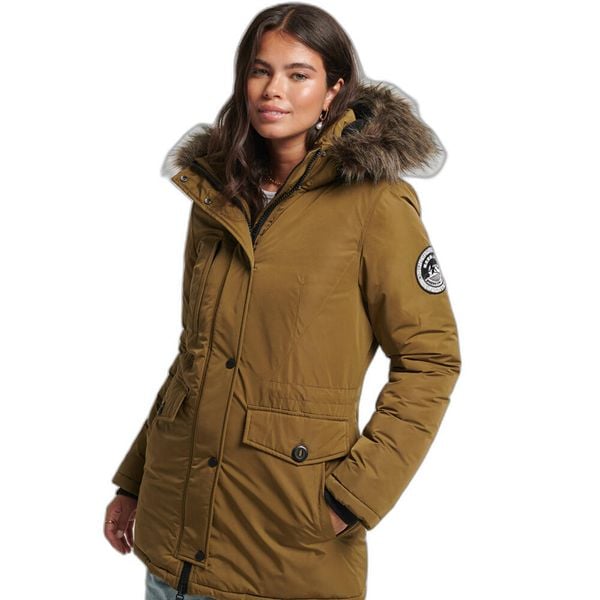 Parka damska Superdry Ashley Everest. Zielone parki damskie Superdry., bez wzorów. W wyprzedaży za 569.00 zł.