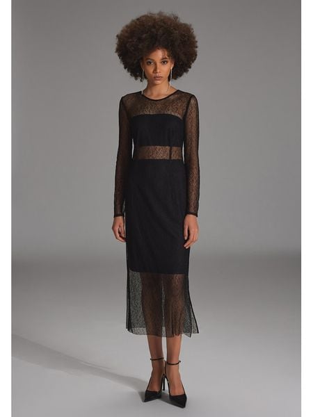 SWING Sukienka w kolorze czarnym rozmiar: 36. Czarne sukienki damskie Swing, bez wzorów, bez kołnierzyka, bez ramiączek, maxi. Za 205.45 zł.