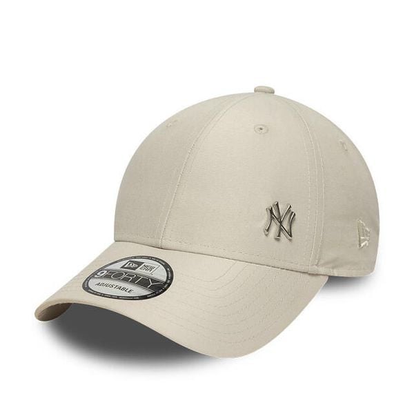 Czapka z daszkiem New Era New York Yankees Nos Flawless 9FORTY. Brązowe czapki męskie New Era, bez wzorów. Za 169.00 zł.