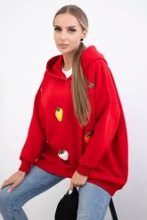 Bluza ocieplana z motywem truskawek czerwona. Czerwone bluzy z kapturem damskie KESI, l, z bawełny. Za 313.67 zł.