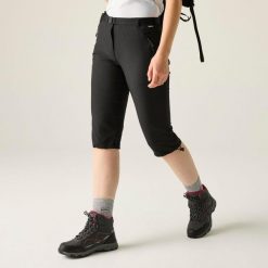 Szorty damskie Regatta Xert Stretch. Niebieskie szorty damskie Regatta, bez wzorów, z elastanu. Za 159.99 zł.