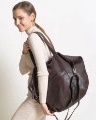 Shopperka skórzana MARCO MAZZINI brązowa caffe VS1d. Brązowe shopper bag damskie bez wzorów, ze skóry, duże, bez dodatków. Za 474.05 zł.