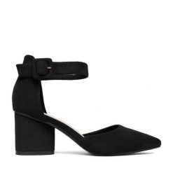 Czółenka DeeZee. Czarne czółenka damskie DeeZee, bez wzorów, bez obcasa. Za 139.99 zł.