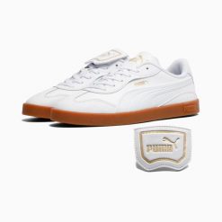 Buty sportowe damskie Puma CLUB AZURA 40476101. Białe buty sportowe na co dzień damskie Puma, w ażurowe wzory, z gumy, do piłki nożnej. Za 195.67 zł.