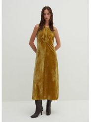 STEFANEL Aksamitna sukienka w kolorze musztardowym rozmiar: 38. Żółte sukienki damskie Stefanel, na co dzień, bez wzorów, bez kołnierzyka, bez ramiączek, maxi, proste. Za 104.64 zł.
