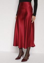 Bordowa Rozkloszowana Midi Spódnica Satynowa Zapinana na Suwak z Gumką w Pasie Williwarne. Czerwone spódniczki damskie Born2be, l, bez wzorów, z satyny, z podwyższonym stanem, midi, rozkloszowane. Za 109.99 zł.