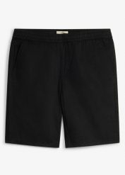 Bermudy z gumką w talii, z czystej bawełny, regular fit. Zielone szorty męskie bonprix, bez wzorów, z bawełny. Za 92.99 zł.