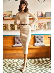 Olalook Sukienka w kolorze beżowym rozmiar: onesize. Brązowe sukienki damskie Olalook, bez wzorów, bez kołnierzyka, bez ramiączek, maxi. Za 39.99 zł.