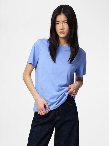 Pieces Koszulka "Pcria" w kolorze błękitnym rozmiar: XS. Niebieskie bluzki damskie Pieces, xs, bez wzorów, z bawełny, bez kołnierzyka. Za 37.65 zł.