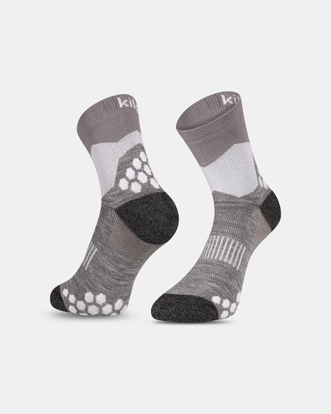 Uniseksowe skarpety outdoorowe Kilpi PRO-U. Białe skarpetki damskie Kilpi, bez wzorów, z materiału. Za 70.90 zł.