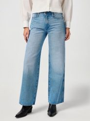 Wrangler Dżinsy - Loose fit - w kolorze błękitnym rozmiar: W29/L32. Niebieskie jeansy damskie Wrangler. Za 157.35 zł.