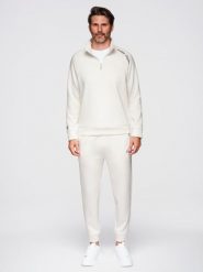 Dresowy komplet męski set bluza ze stójką + spodnie joggery - ecru V2. Brązowe bluzy sportowe męskie Ombre Clothing, bez wzorów, z dresówki, sportowe, bez kołnierzyka, bez ramiączek. Za 349.99 zł.