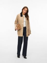 Vero Moda Kurtka przejściowa w kolorze beżowym rozmiar: S. Brązowe kurtki damskie Vero Moda, s, bez wzorów, bez kaptura. Za 122.67 zł.