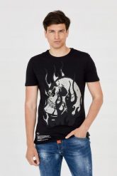 PHILIPP PLEIN T-shirt z czaszką w płomieniach. Czarne t-shirty męskie Philipp Plein, m, bez wzorów, bez kołnierzyka. W wyprzedaży za 799.99 zł.
