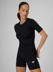 4F Koszulka treningowa slim szybkoschnąca damska - czarna XS. Czarne bluzki damskie 4f, xs, bez wzorów, z materiału, bez kołnierzyka. Za 119.99 zł.