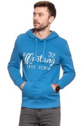 MUSTANG BLUZA Logoprint Hoodie DEEP WATER 1007259 5392. Niebieskie bluzy z kapturem męskie Mustang, m. W wyprzedaży za 69.99 zł.