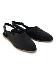 TOMS Skórzane baleriny w kolorze czarnym z paskiem rozmiar: 38,5. Czarne baleriny damskie Toms, bez wzorów, bez obcasa. Za 199.49 zł.