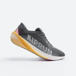 Buty do biegania damskie Kiprun 500 Premium. Brązowe obuwie do biegania damskie KIPRUN. Za 399.99 zł.