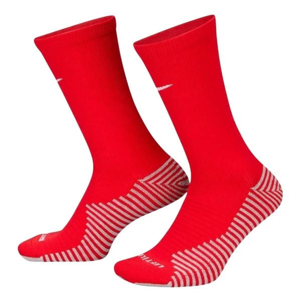 Skarpety Piłkarskie Unisex Dla Dorosłych Strike DriFIT. Czerwone skarpetki damskie Nike, bez wzorów, z bawełny. Za 75.99 zł.