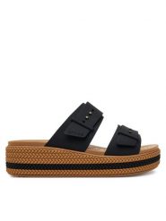 Crocs Klapki Brooklyn Woven Buckle 209978 Czarny. Czarne klapki damskie Crocs, bez wzorów, z tworzywa sztucznego, bez obcasa. Za 219.99 zł.