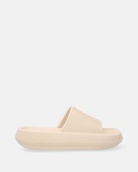 LEKKIE KLAPKI CY-9034 BEIGE. Brązowe klapki damskie Venezia, bez wzorów, z materiału, bez obcasa. Za 79.00 zł.