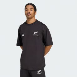 Koszulka All Blacks Presentation. Czarne t-shirty sportowe męskie Adidas, s, bez ramiączek, do piłki nożnej. Za 149.00 zł.
