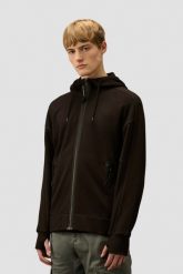 C.P. COMPANY Czarna męska bluza Hooded Open. Czarne bluzy bez kaptura męskie C.P. Company, m. W wyprzedaży za 889.99 zł.