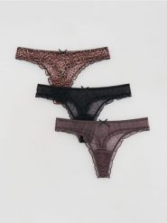 Majtki typu stringi 3 pack - brązowy. Brązowe stringi damskie Reserved, l, bez wzorów. Za 59.99 zł.