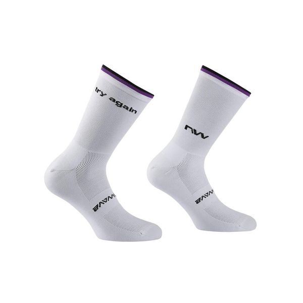 Skarpety rowerowe NORTHWAVE Try Again Sock biały. Białe skarpetki damskie Northwave, bez wzorów. Za 39.00 zł.