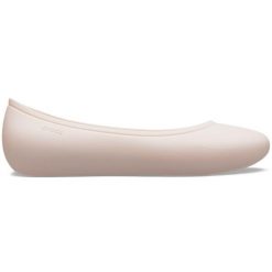 Baleriny damskie Crocs BROOKLYN FLAT. Czerwone baleriny damskie Crocs, bez wzorów, bez obcasa. W wyprzedaży za 121.47 zł.