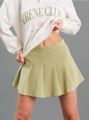 Spódnico-spodenki z zakładkami - niebieski. Niebieskie szorty damskie Sinsay, bez wzorów. Za 39.99 zł.