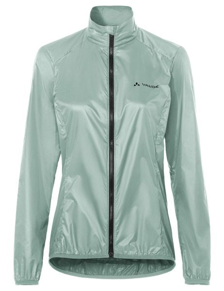 Kurtka rowerowa W Matera Air Jacket. Zielone kurtki damskie Vaude, bez wzorów, z materiału, bez kaptura. Za 368.70 zł.