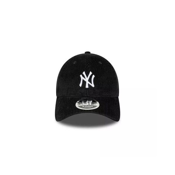 Czapka baseballowa New York Yankees 9forty. Białe czapki męskie New Era, bez wzorów. Za 149.50 zł.