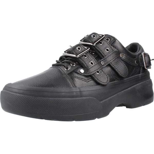 Buty VANS LX OLD SKOOL BUCKLE Czarny. Czarne obuwie trekkingowe damskie Vans. Za 552.32 zł.