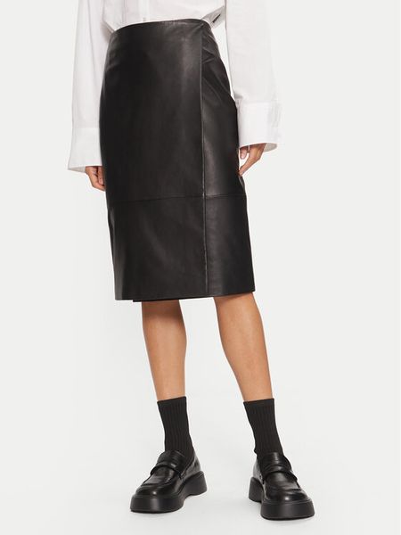 Boss Spódnica skórzana 50524021 Czarny Regular Fit. Czarne spódniczki damskie Boss, bez wzorów, ze skóry. Za 1,419.00 zł.
