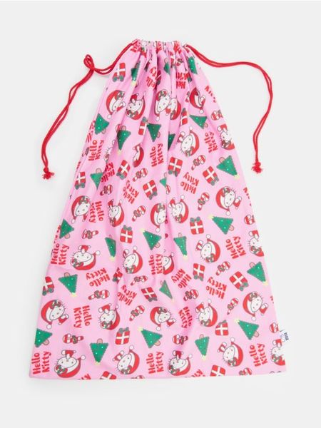 Tekstylna torba prezentowa Hello Kitty - różowy. Czerwone torebki klasyczne damskie Sinsay, bez wzorów, bez dodatków. Za 19.99 zł.